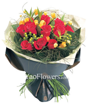 12 Stems Red Rose, Green Hypericum
