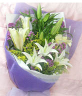5 white perfume lilies