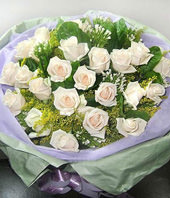 22 White roses