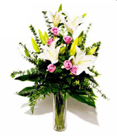 6 Purple Roses In A Vase 