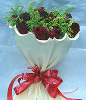 11 red roses