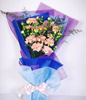 9 pink carnations,9 yellow carnations