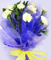 12 yellow carnations