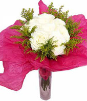 11 White Roses with Velvet grass 