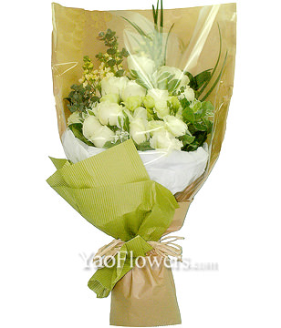 12 White Roses, Stock & Greens