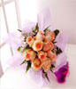 10 peach roses
