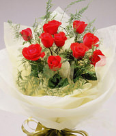 9 Red roses