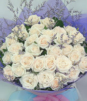 30 White roses