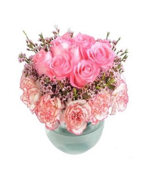 Table Arrangement of Pink Rose & Carnation