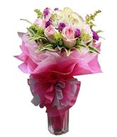 8 Soft pink Roses With 3 Ferrero Rocher Hand Bouquet